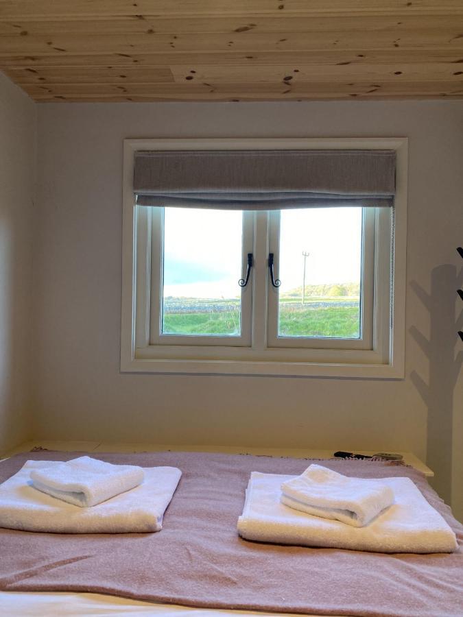 Meadow View - Bottom Foolow
